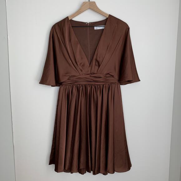 Mac Duggal Dolman Sleeve Satin Cocktail Dress Drape Flowy Formal Size 8 New - Picture 3 of 16